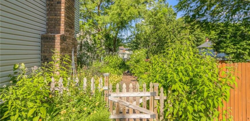 5909 N Norton Avenue, Gladstone, MO 64119