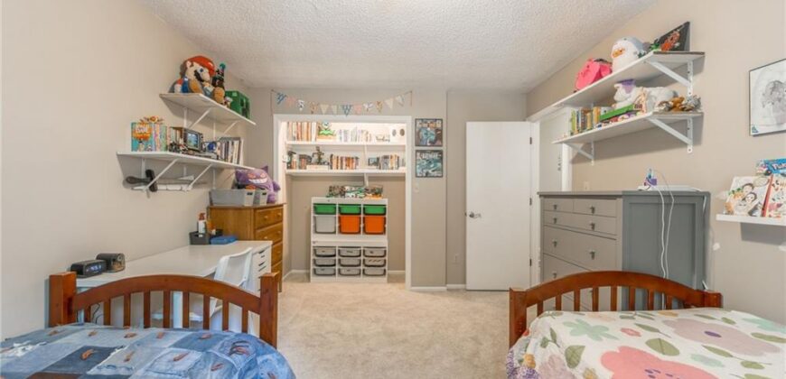 5909 N Norton Avenue, Gladstone, MO 64119