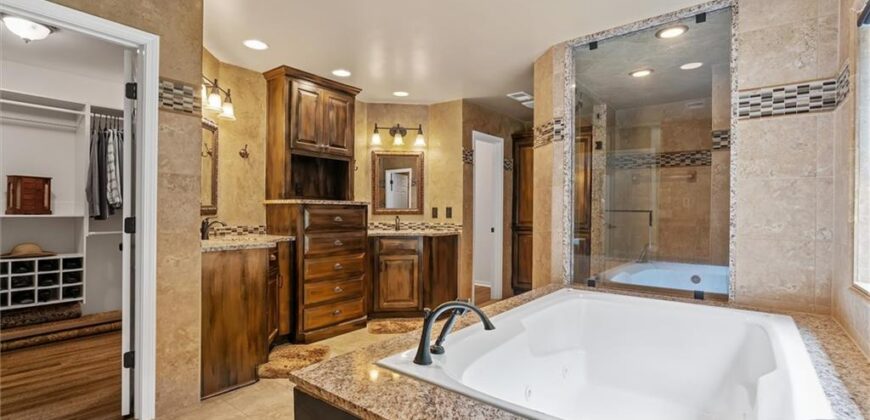 14702 Hills Road, Kearney, MO 64060