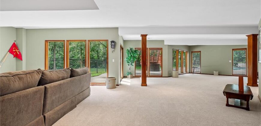 14702 Hills Road, Kearney, MO 64060