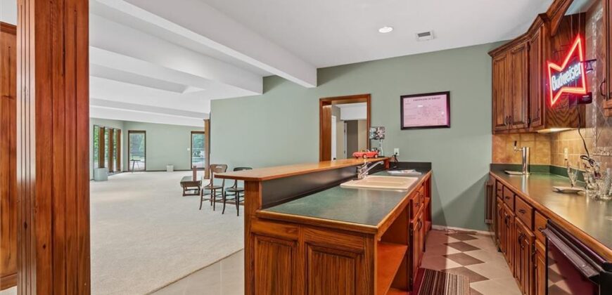 14702 Hills Road, Kearney, MO 64060