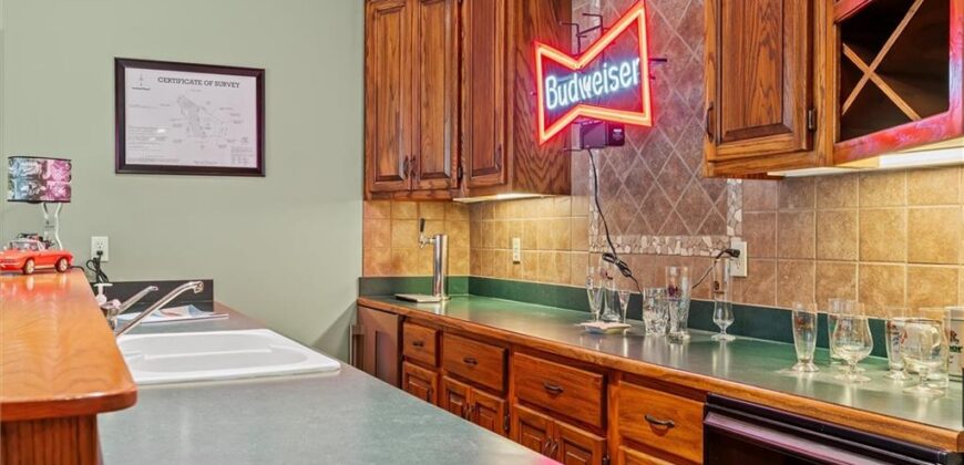 14702 Hills Road, Kearney, MO 64060