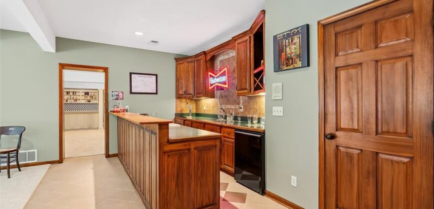 14702 Hills Road, Kearney, MO 64060