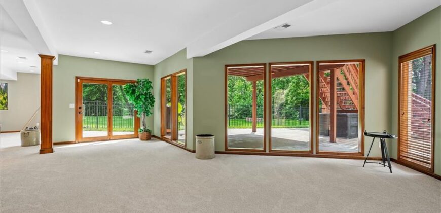 14702 Hills Road, Kearney, MO 64060