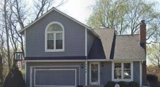 8406 N Crawford Avenue, Kansas City, MO 64153