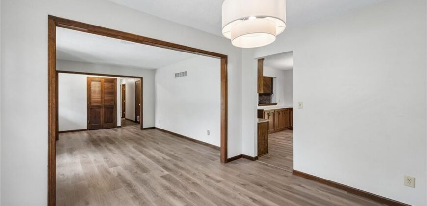 6804 N Agnes Avenue, Gladstone, MO 64119