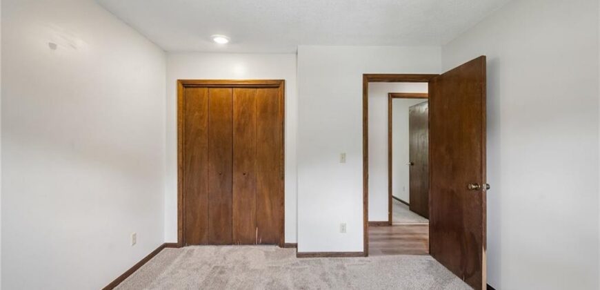 6804 N Agnes Avenue, Gladstone, MO 64119