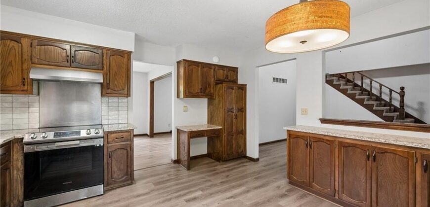 6804 N Agnes Avenue, Gladstone, MO 64119