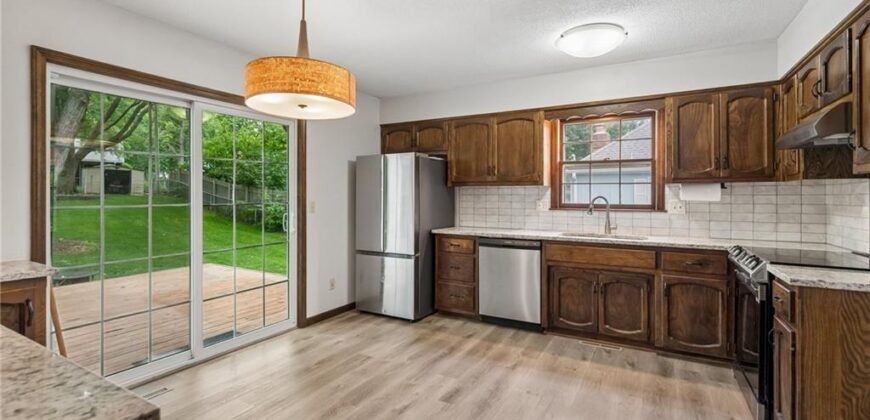 6804 N Agnes Avenue, Gladstone, MO 64119