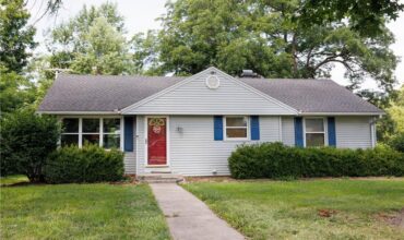 4160 N Chelsea Avenue, Kansas City, MO 64117
