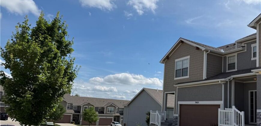 7401 Aaron Street, Parkville, MO 64152