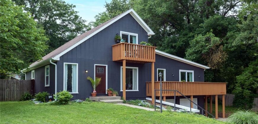 124 Johnson Road, Liberty, MO 64068