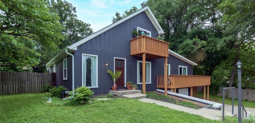 124 Johnson Road, Liberty, MO 64068