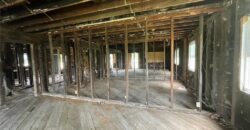 7050 NW Railroad Avenue, Waldron, MO 64092
