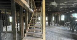 7050 NW Railroad Avenue, Waldron, MO 64092