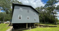 7050 NW Railroad Avenue, Waldron, MO 64092