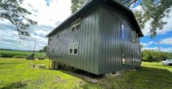 7050 NW Railroad Avenue, Waldron, MO 64092