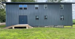 7050 NW Railroad Avenue, Waldron, MO 64092