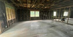 7050 NW Railroad Avenue, Waldron, MO 64092