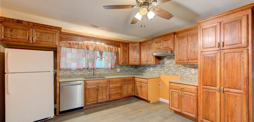 4413 N Bellefontaine Avenue, Kansas City, MO 64117
