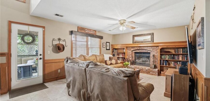 1011 NE 103rd Street, Kansas City, MO 64155