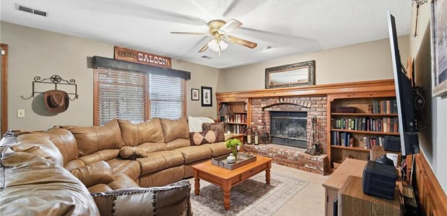 1011 NE 103rd Street, Kansas City, MO 64155
