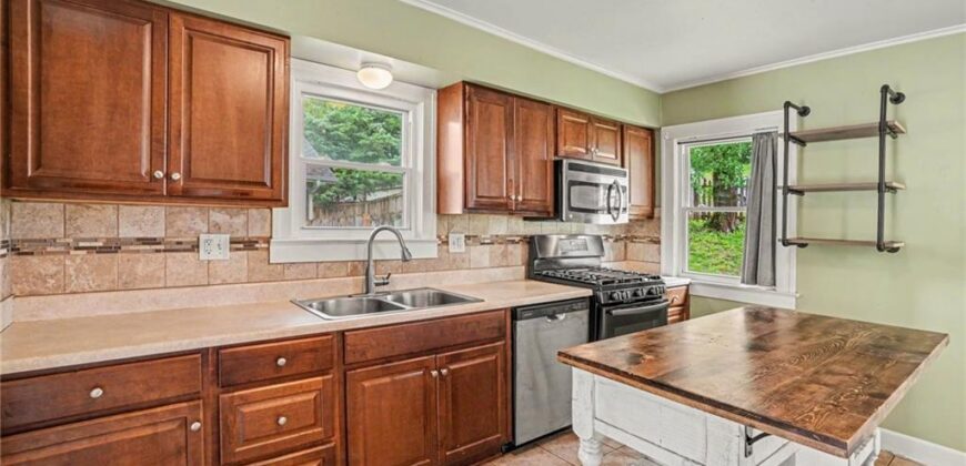 709 4th Street, Platte City, MO 64079