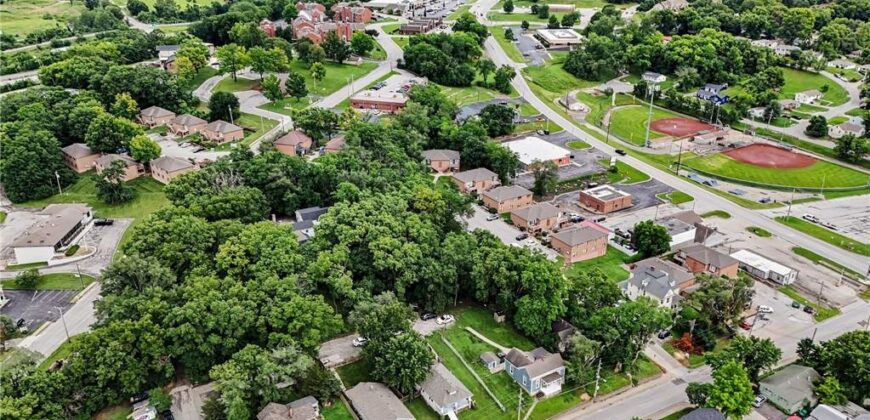 709 4th Street, Platte City, MO 64079