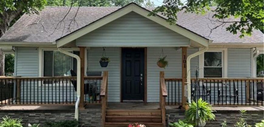 101 NE 83rd Street, Kansas City, MO 64118