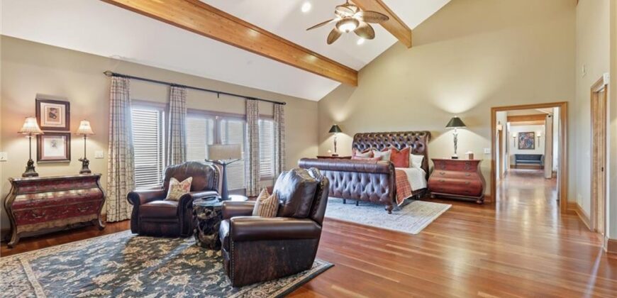 5805 Malcolm Lake Road, Edgerton, MO 64444