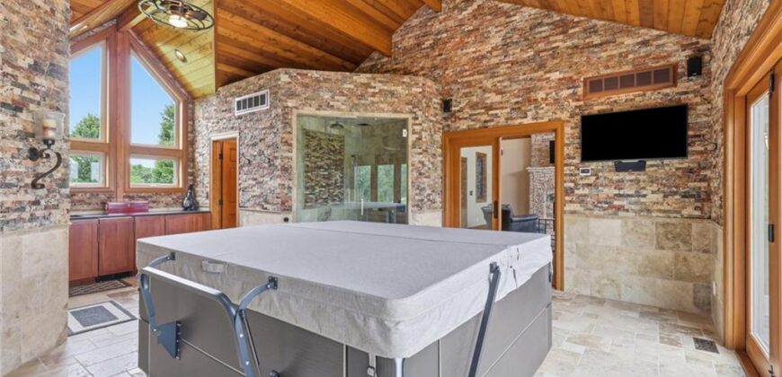 5805 Malcolm Lake Road, Edgerton, MO 64444