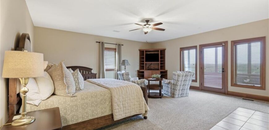 5805 Malcolm Lake Road, Edgerton, MO 64444