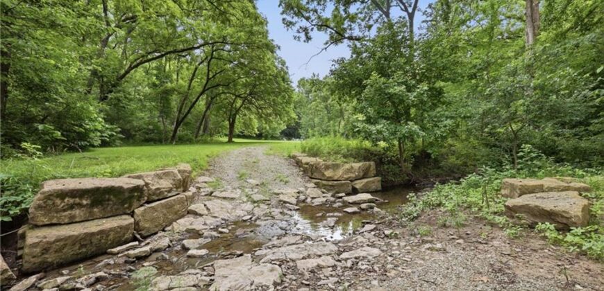 5805 Malcolm Lake Road, Edgerton, MO 64444