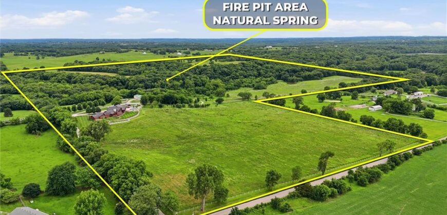 5805 Malcolm Lake Road, Edgerton, MO 64444