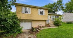 4400 NE Sunnybrook Lane, Kansas City, MO 64117
