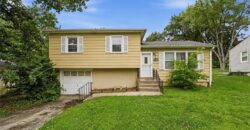 4400 NE Sunnybrook Lane, Kansas City, MO 64117