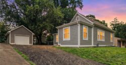 602 4th Street, Weston, MO 64098