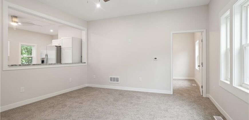 602 4th Street, Weston, MO 64098