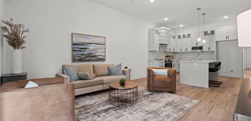 9308 N Lenox Street, Kansas City, MO 64154