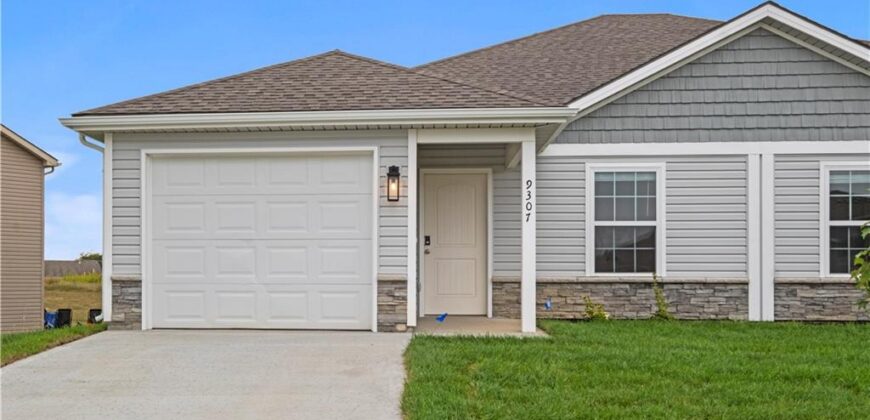9308 N Lenox Street, Kansas City, MO 64154