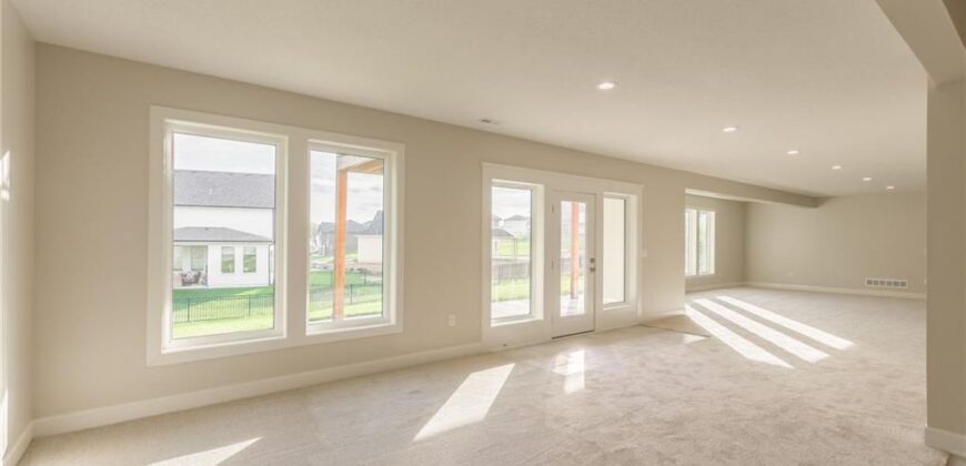 12820 N Arbor Way, Platte City, MO 64079