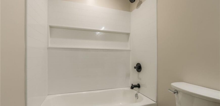 12820 N Arbor Way, Platte City, MO 64079