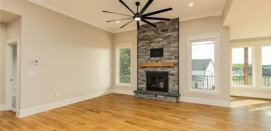 12820 N Arbor Way, Platte City, MO 64079