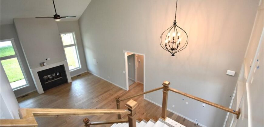 8003 NE 77th Street, Kansas City, MO 64158