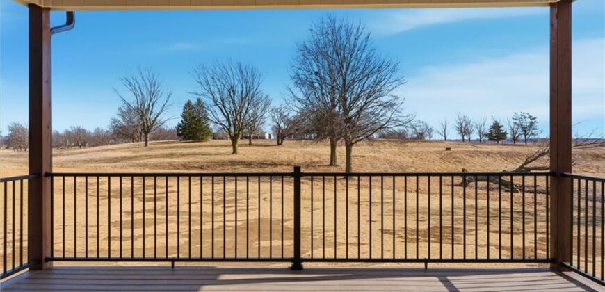 9619 Stockdale Road, Liberty, MO 64068