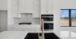 9619 Stockdale Road, Liberty, MO 64068
