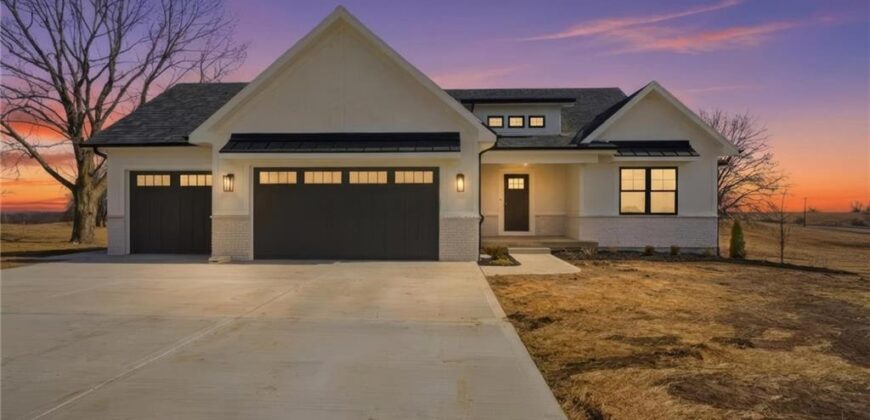 9619 Stockdale Road, Liberty, MO 64068