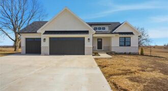 9619 Stockdale Road, Liberty, MO 64068