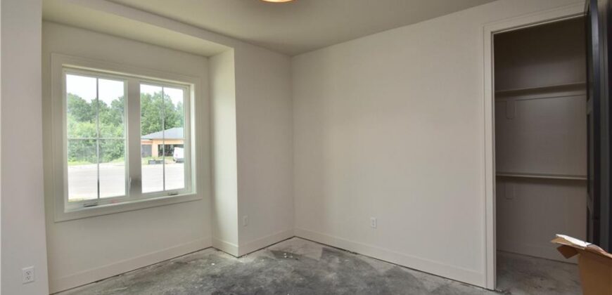 8369 NE 77th Terrace, Kansas City, MO 64158