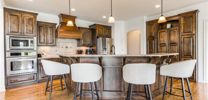 1819 NE 102nd Terrace, Kansas City, MO 64155